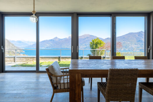 Luxury Villa in a modern context in Menaggio – pool and stunning lake views