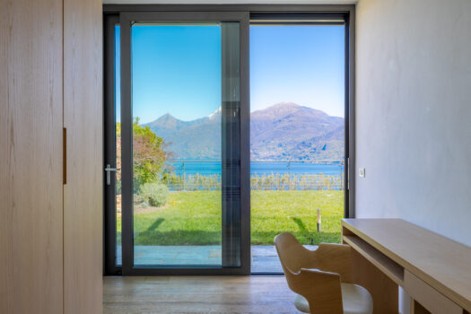 Luxury Villa in a modern context in Menaggio – pool and stunning lake views