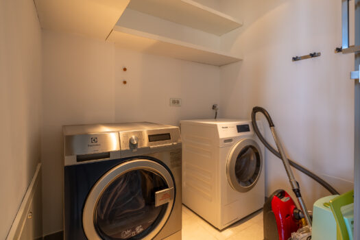 Luxury Villa in a modern context in Menaggio – pool and stunning lake views