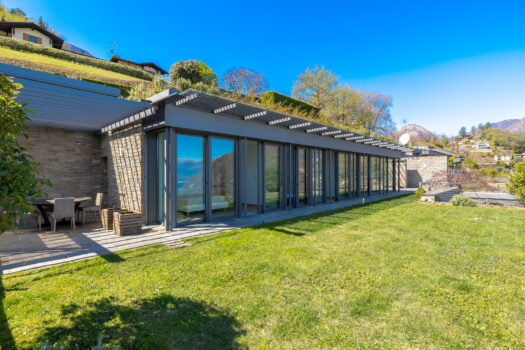 Luxury Villa in a modern context in Menaggio – pool and stunning lake views