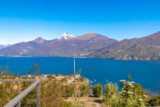 Luxury Villa in a modern context in Menaggio – pool and stunning lake views