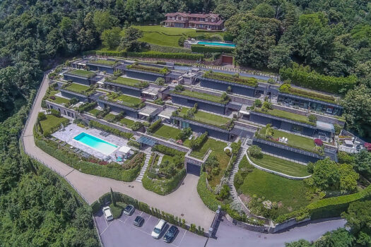 Luxury Villa in a modern context in Menaggio – pool and stunning lake views