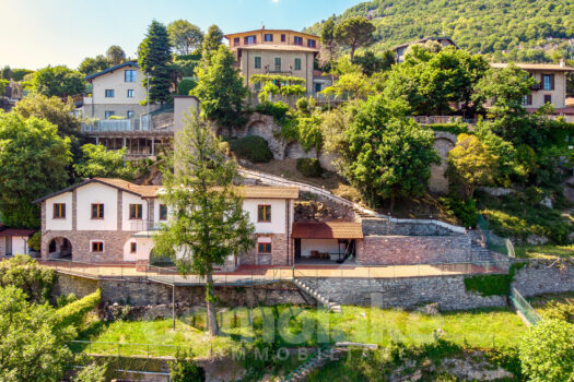 Villa with fabulous lake view in Cernobbio