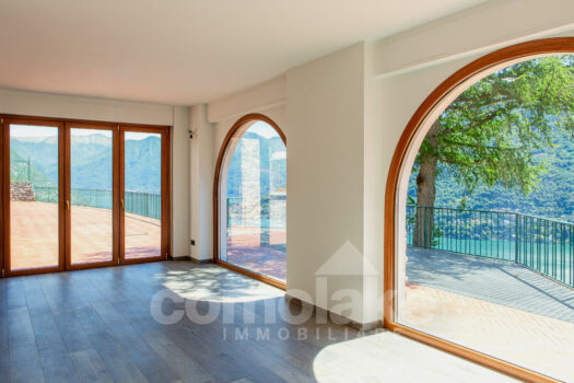 Villa with fabulous lake view in Cernobbio