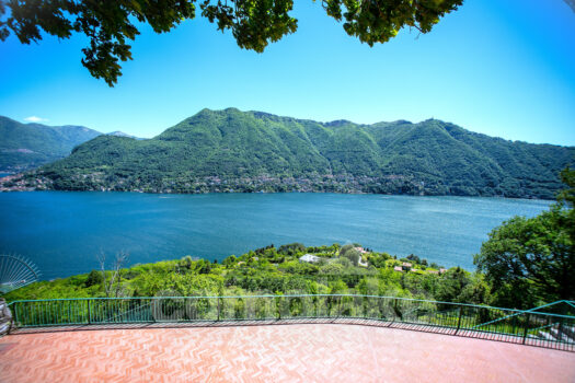 Villa with fabulous lake view in Cernobbio