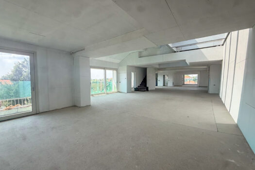 New luxury penthouse in Paderno Dugnano – spacious terraces