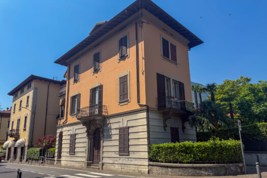 Apartment in the center of Menaggio – stunning lake views