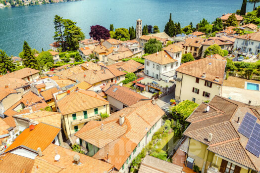 Lake house with garden in Torno