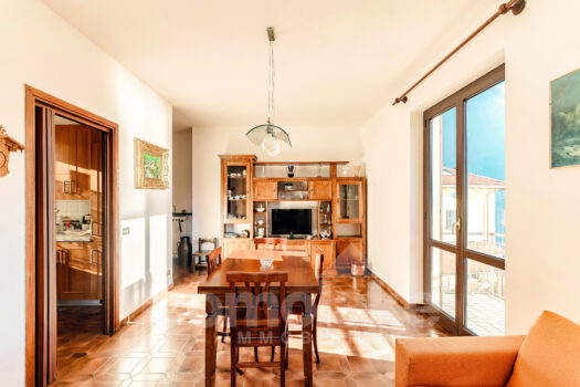 Detached villa near the lake in Laglio