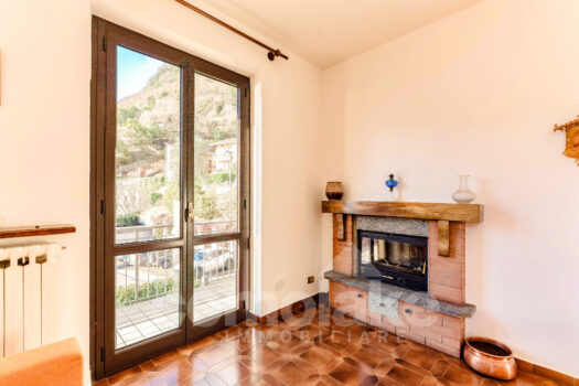 Detached villa near the lake in Laglio
