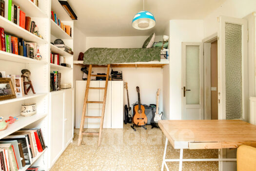 Lake house with garden in Torno