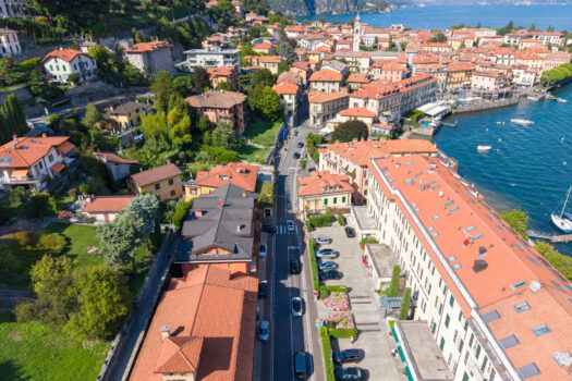 Apartment in the centre of Menaggio – with parking space