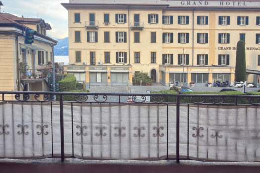 Apartment in the centre of Menaggio – with parking space