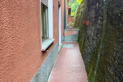 Apartment in the centre of Menaggio – with parking space