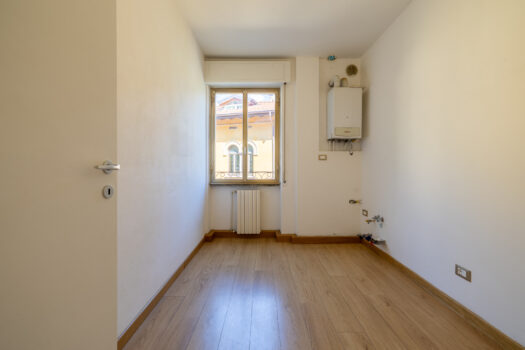 Apartment in the centre of Menaggio – with parking space