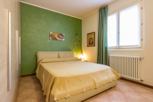 Apartment in a residential complex with a swimmingpool in Pianello del Lario