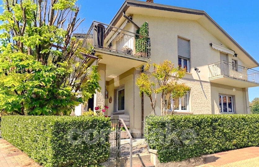 Apartment in villa with garden in Cernobbio