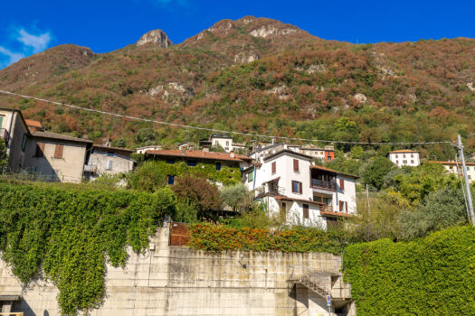 Elegant apartment with a stunning lake view in Laglio