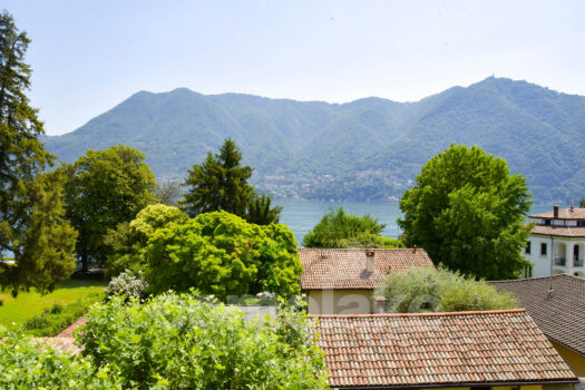 Charming historic house in the centre in Cernobbio