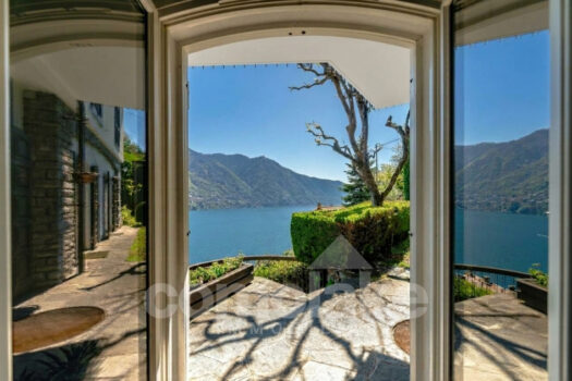 Villa with wonderful lake view in Moltrasio