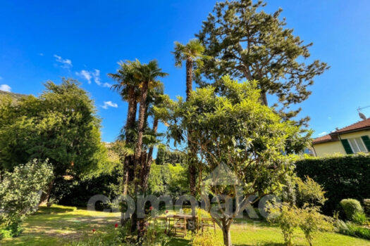 Apartment in a historic villa in the center of Cernobbio