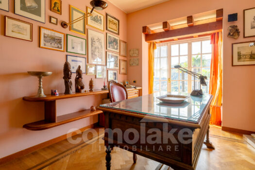 Independent villa with garden and swimming pool in Cernobbio