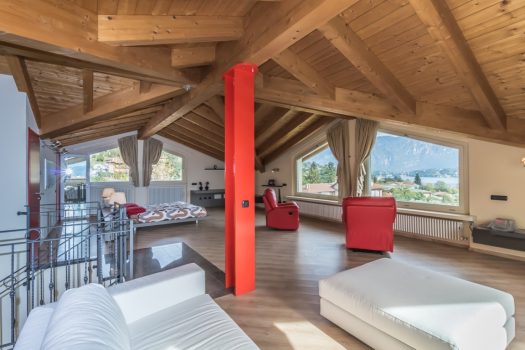 Villa con giardino in Tremezzina – ristrutturata a nuovo con vista lago