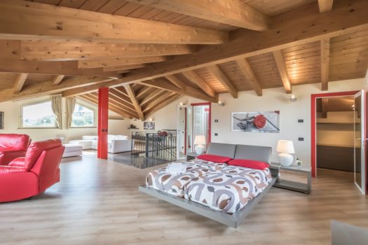 Villa con giardino in Tremezzina – ristrutturata a nuovo con vista lago