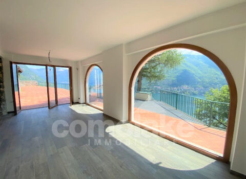 Villa a Cernobbio con incantevole vista lago