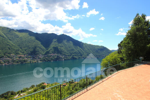Villa a Cernobbio con incantevole vista lago