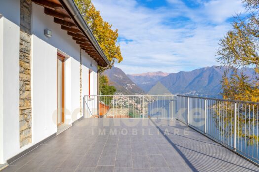Villa a Cernobbio con incantevole vista lago