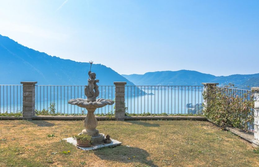 Villa a Cernobbio con giardino e incantevole vista lago