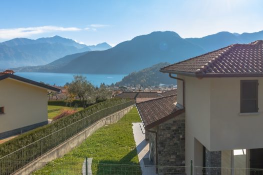 Nuova villa con piscina in Tremezzina – vista lago stupenda