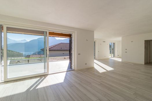 Nuova villa con piscina in Tremezzina – vista lago stupenda