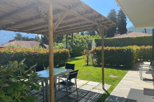 Appartamenti in residence con piscina a Griante