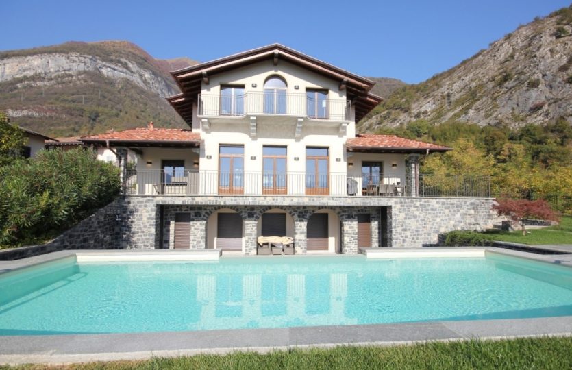 Nuova villa con piscina a Tremezzo
