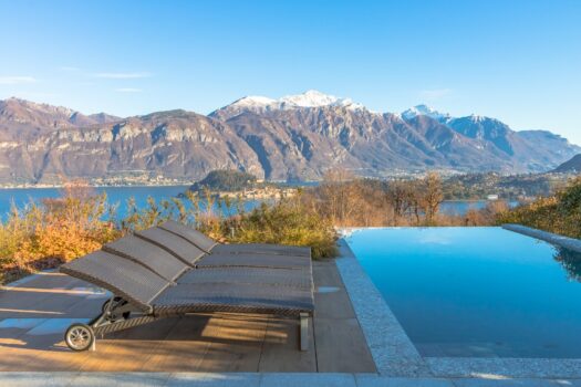 Villa moderna con piscina e vista lago in Tremezzina