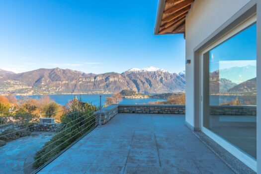 Villa moderna con piscina e vista lago in Tremezzina