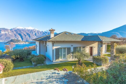Villa moderna con piscina e vista lago in Tremezzina