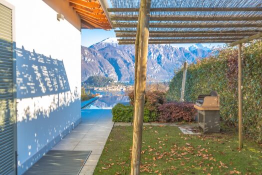 Villa moderna con piscina e vista lago in Tremezzina