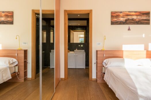 Villa moderna con piscina e vista lago in Tremezzina