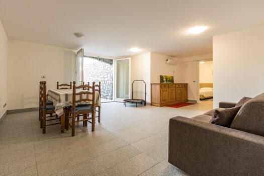 Villa moderna con piscina e vista lago in Tremezzina