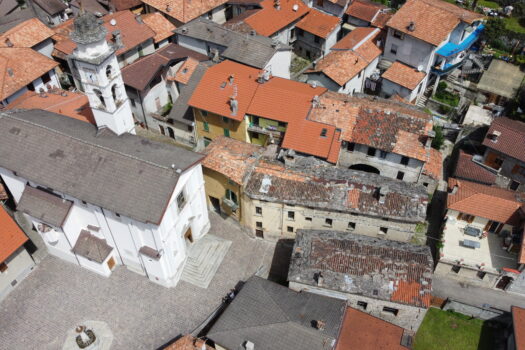 Antica casa in pietra da ristrutturare