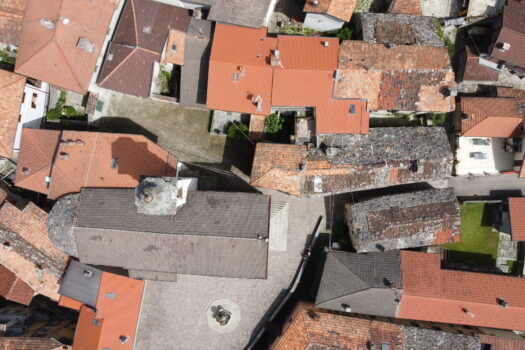 Antica casa in pietra da ristrutturare
