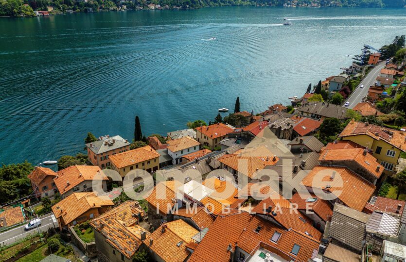 Casa antica di borgo vicino Cernobbio