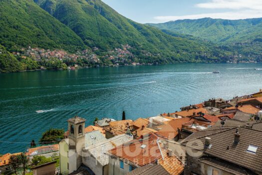 Casa di borgo con giardino e vista lago a Laglio