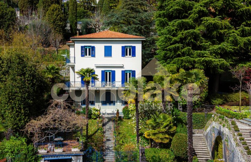 Villa indipendente a Moltrasio centro