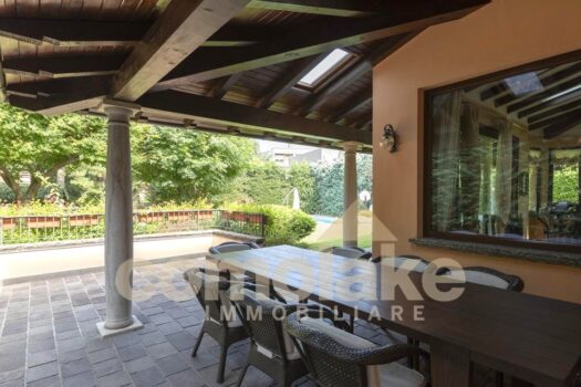 Villa signorile con piscina a Como