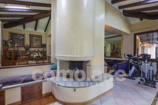 Villa signorile con piscina a Como