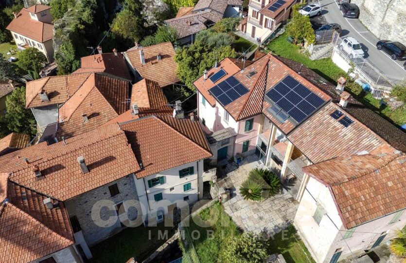 Casa con giardino e vista sul lago